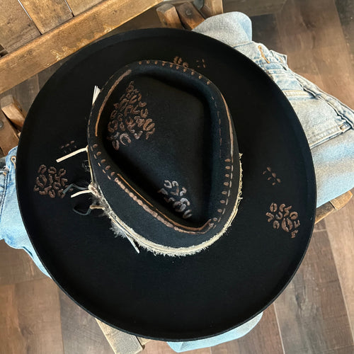 Roar (Wool Scoop Brim) 57cm