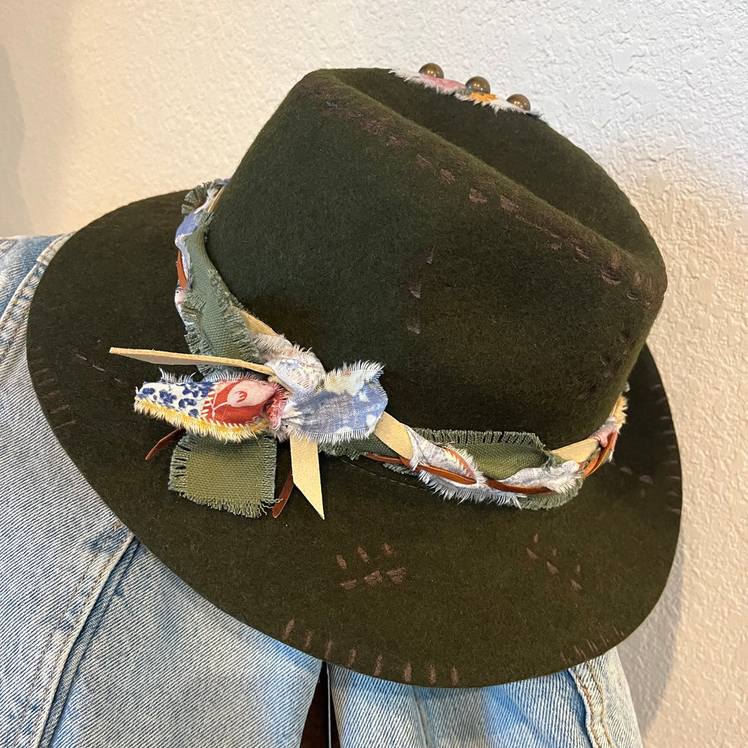 Cozy, Like Your Favorite Quilt (Wool) Adjustable