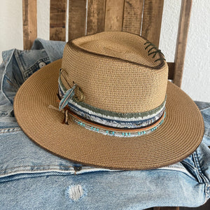 Bonnie (Straw Short Brim)