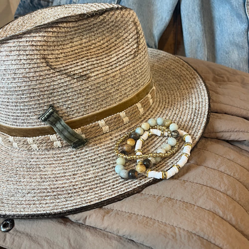 Lift my Hands (Straw Short Brim)