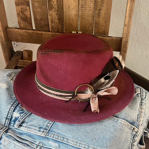 Dance (Short Brim in Fuchsia)