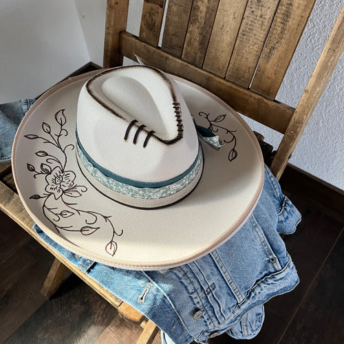 Freestyle (Wide/Scoop Brim)