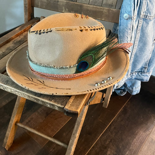 Hint of Salmon (Short Brim)