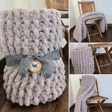 Load image into Gallery viewer, Mushroom Knitted Blanket